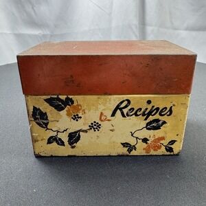 Vintage Tin Metal Recipe Box by‎ Ohio Art, Hall Red Poppy Pattern